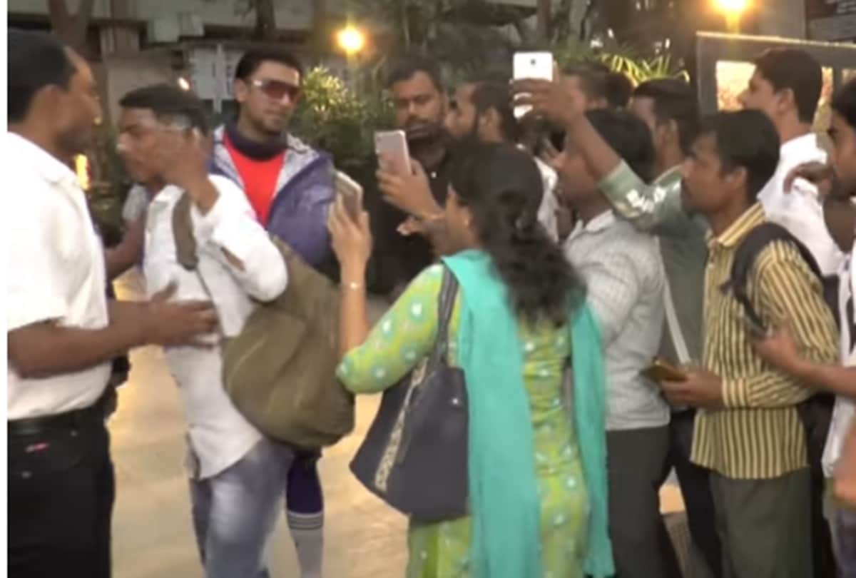 Ranveer Singh pushes fans away after given selfies