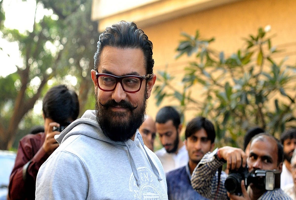 if you want talk to aamir khan here will be live