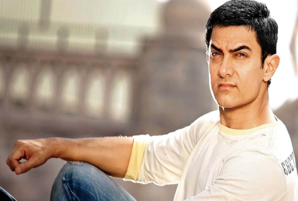 Aamir Khan in a Facebook live and urges fans to join as jal mitra