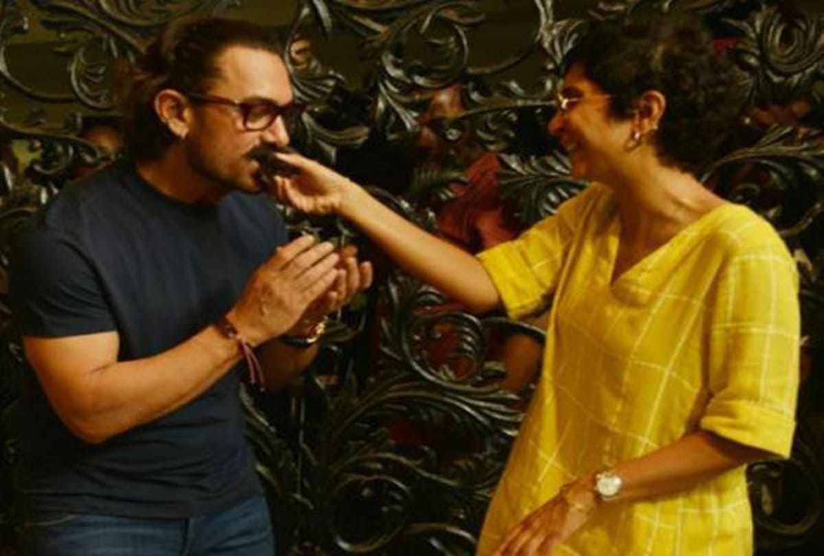Fatima Sana Shaikh Shares Her Childhood Photograph With Aamir Khan