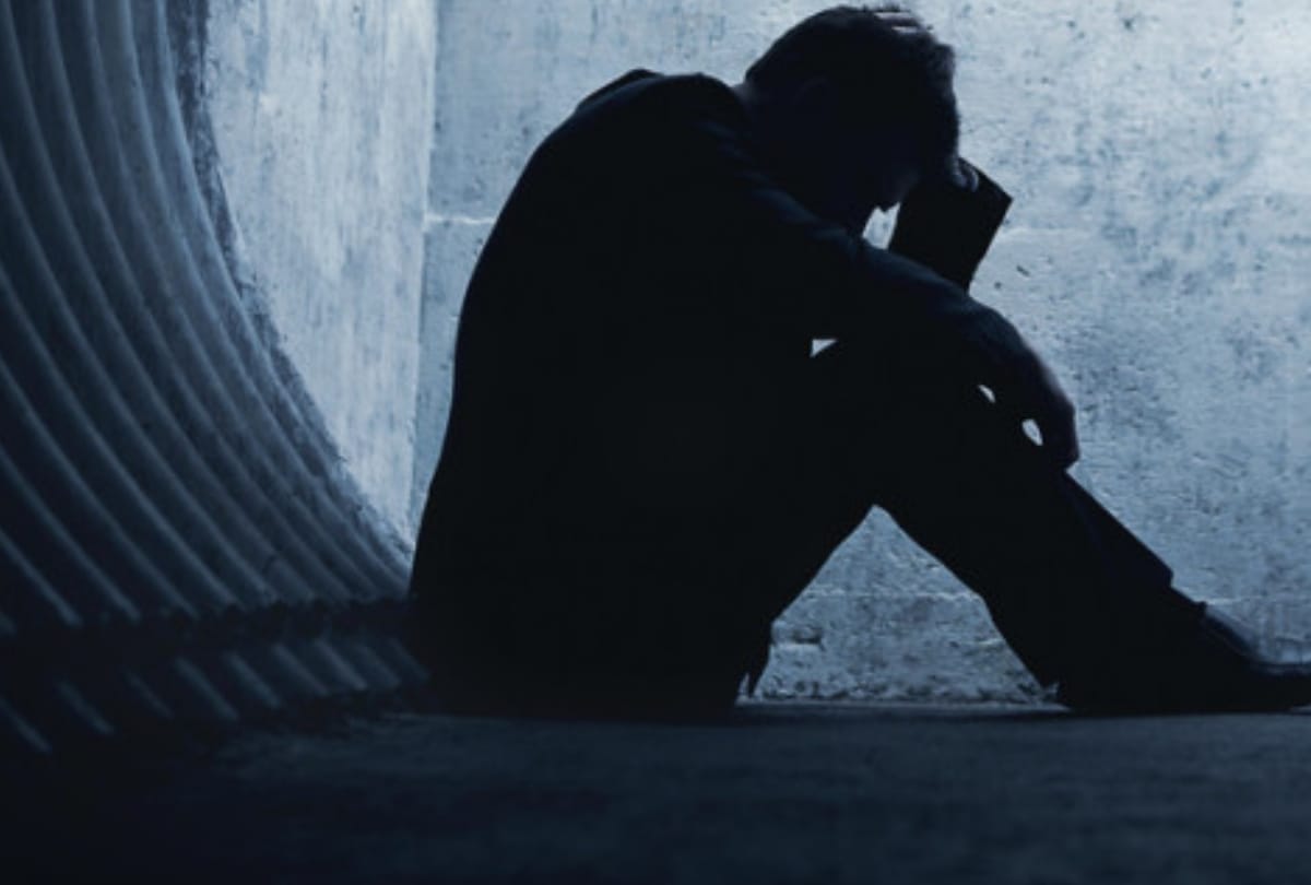 businessman committed suicide in lucknow