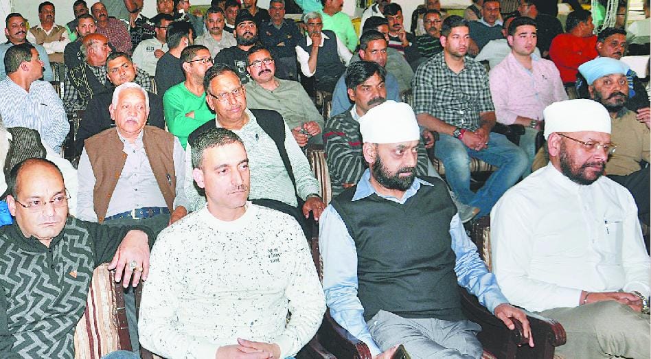 व्यापार मंडल मंडी कार्यकारिणी ने दिया इस्तीफा, 29 अप्रैल को होंगे चुनाव