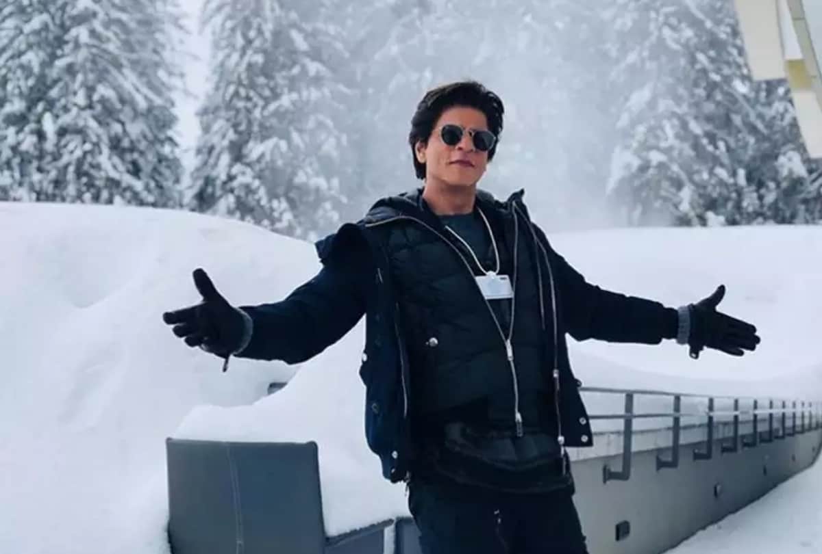 Abhijeet Bhattacharya Insults Shahrukh Khan