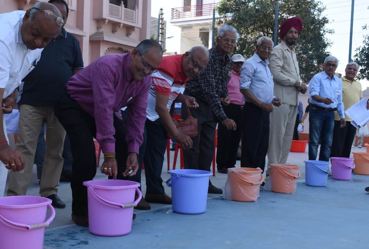 old people sports competition in lucknow