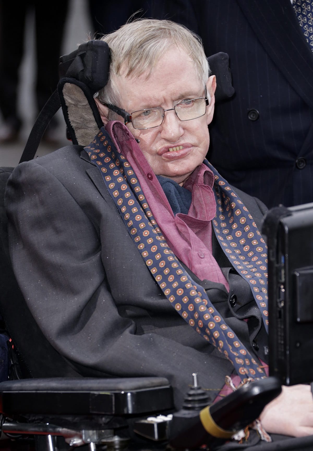 discovery of the universe to the black hole by scientist stephen hawking