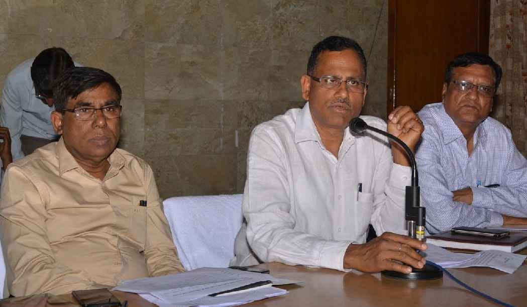 Sugar mills will run till sugar cane