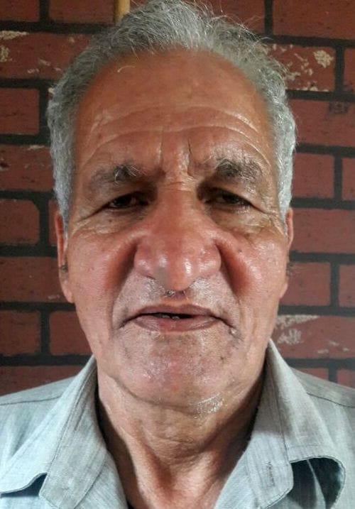 Tej singh on hunger strike ousde cm jairam thakur residence
