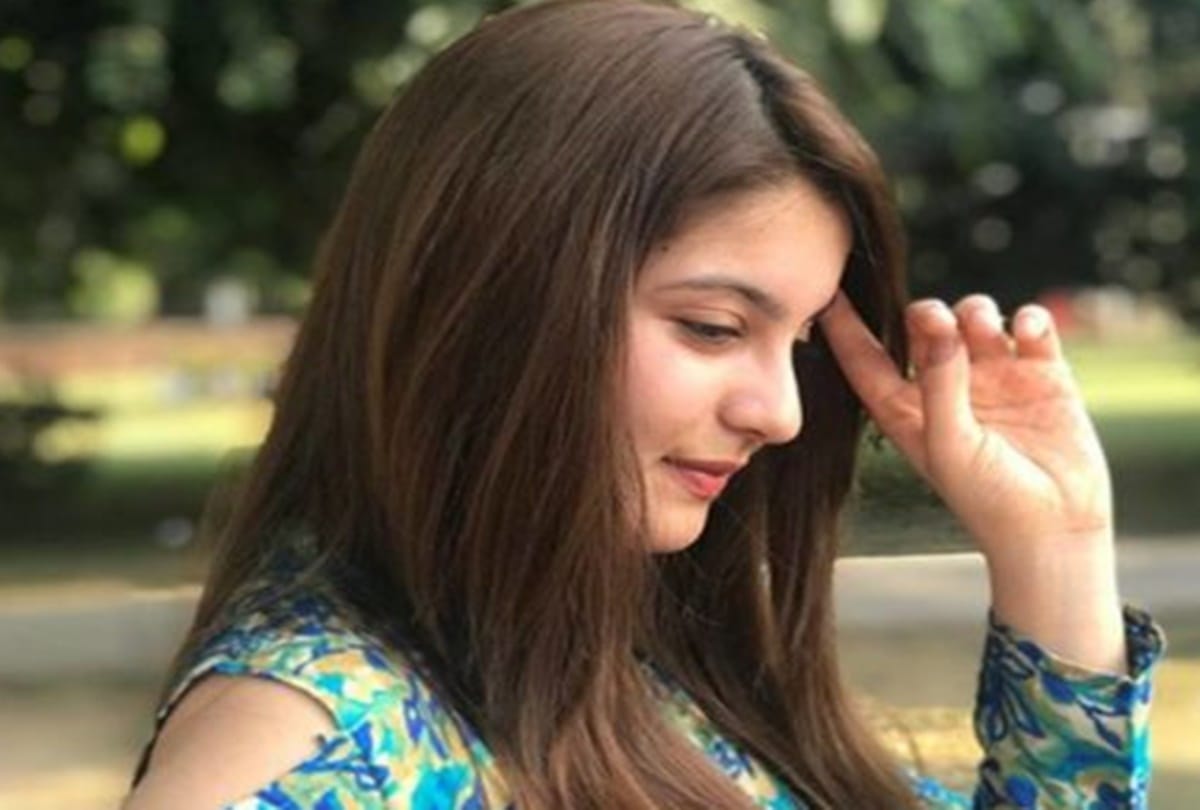 Kahaani 2 child actress tunisha sharma now grow up she looks like this