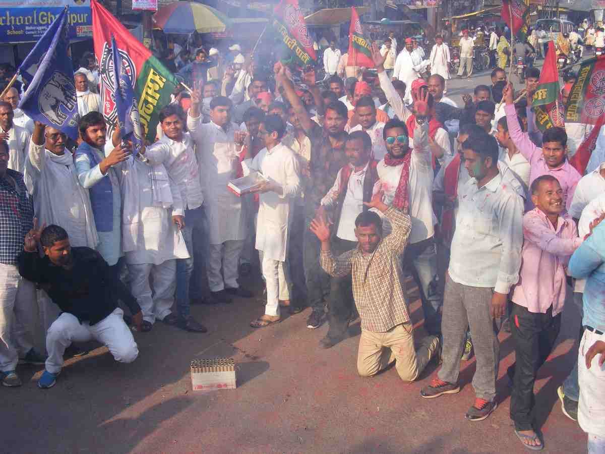 Varanasi samajwadi party workers celebrate after by election result