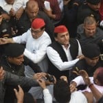 जीत के बाद सपा के राष्ट्रीय अध्यक्ष अखिलेश यादव।
