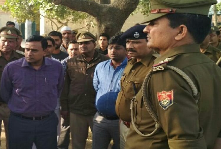 Baghpat's primary school accident, 12 students injured