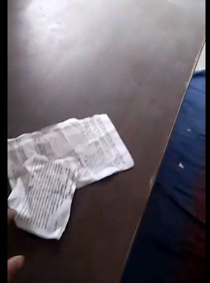 agra cheating at the examination center on the strength of the weapon