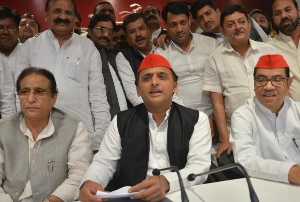 shivpal singh yadav congratulates akhilesh yadav on win in bypoll.