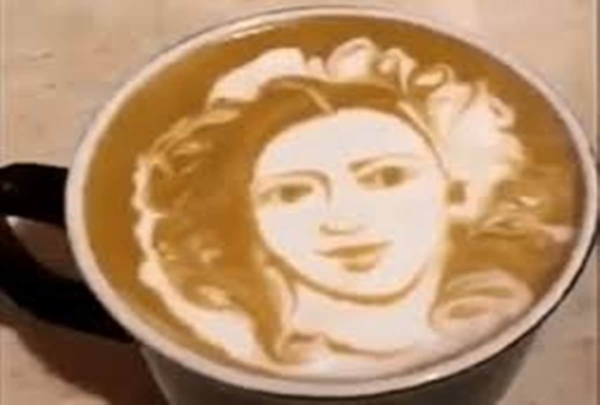 tribute to sridevi by istanbul coffee maker Anupam Kher tweets