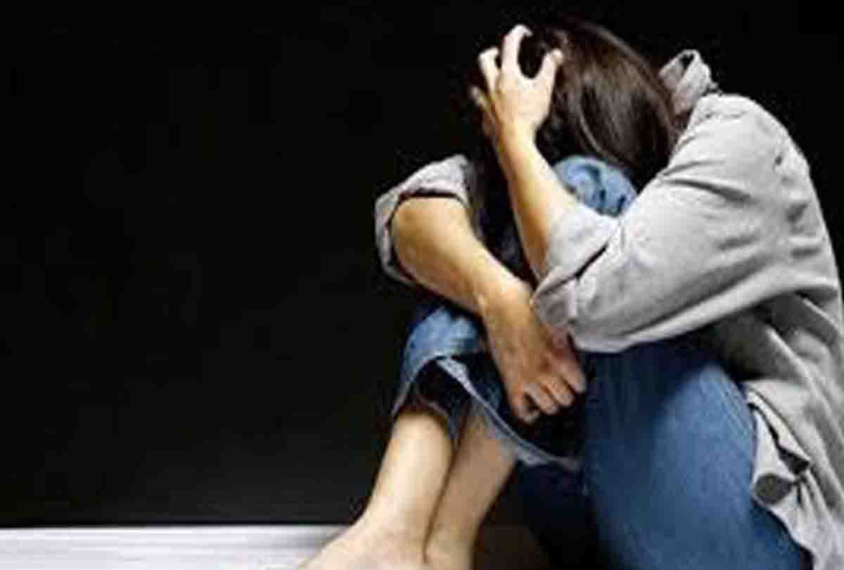 two women gangraped in car kannauj