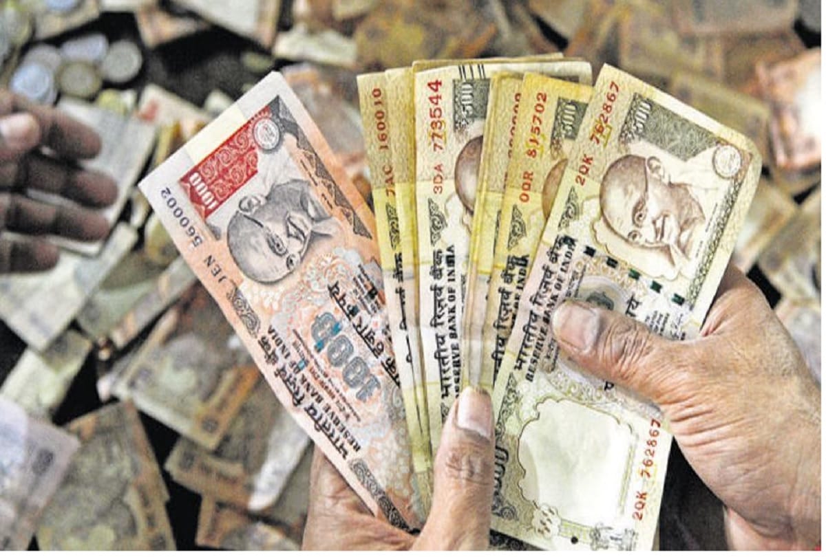 Old Indian Currency of 500 and 1000 notes use in Nepal