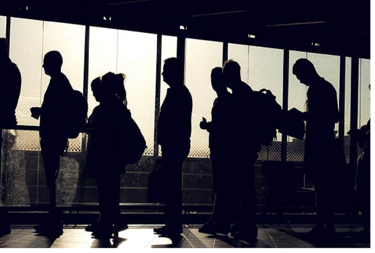 Tips To Cure Vomiting during travelling