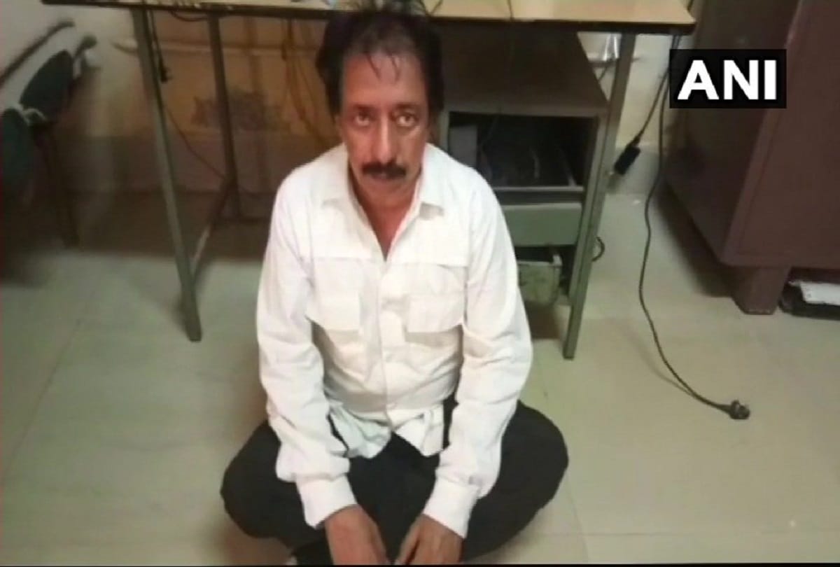 BSF arrested a man trying to infiltrate from Pakistan into India at the international border