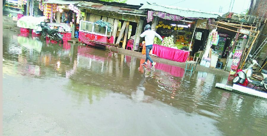 राहत के साथ आफत बनकर बरसे मेघ
