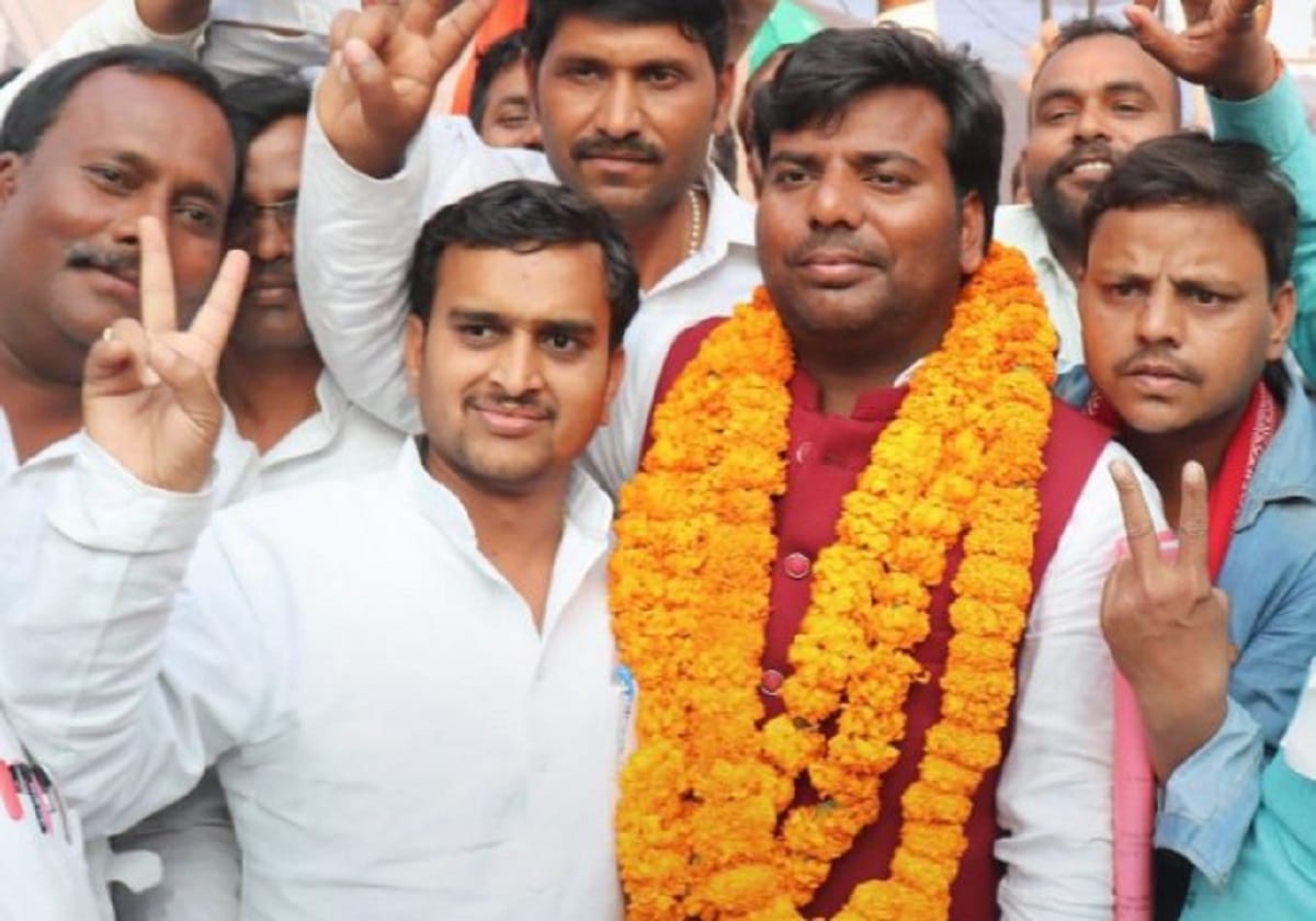 know about 29 year old praveen nishad who dropped yogi's fort in gorakhpur elections