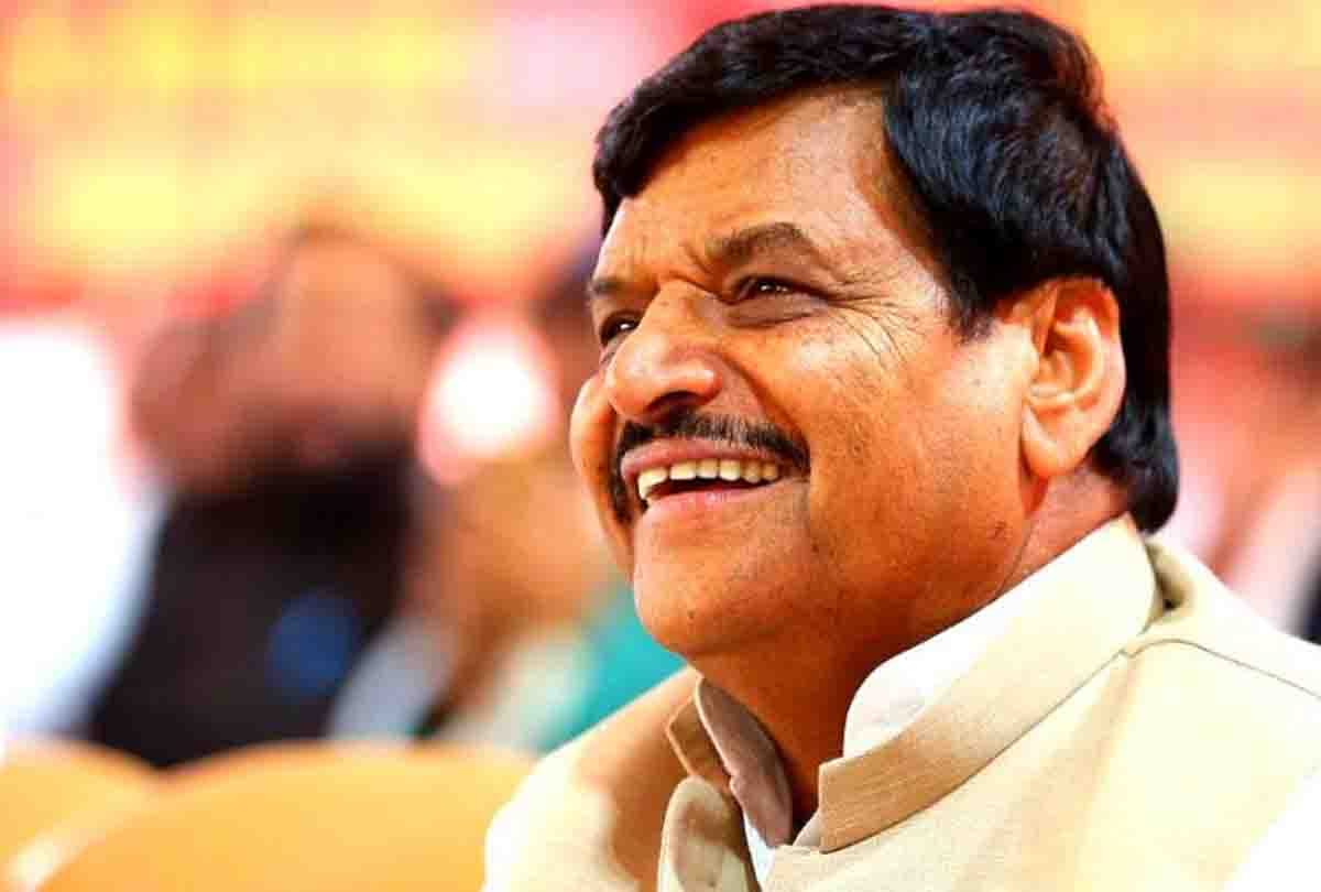 shivpal yadav congratulate akhilesh yadav for winning gorakhpur and phulpur