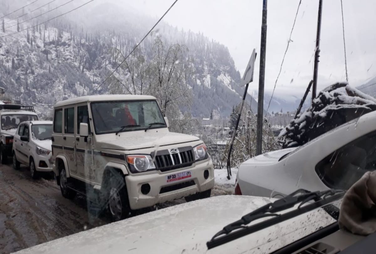 Himachal Pradesh weather report Fresh snowfall Hailstorm Rain in Himachal