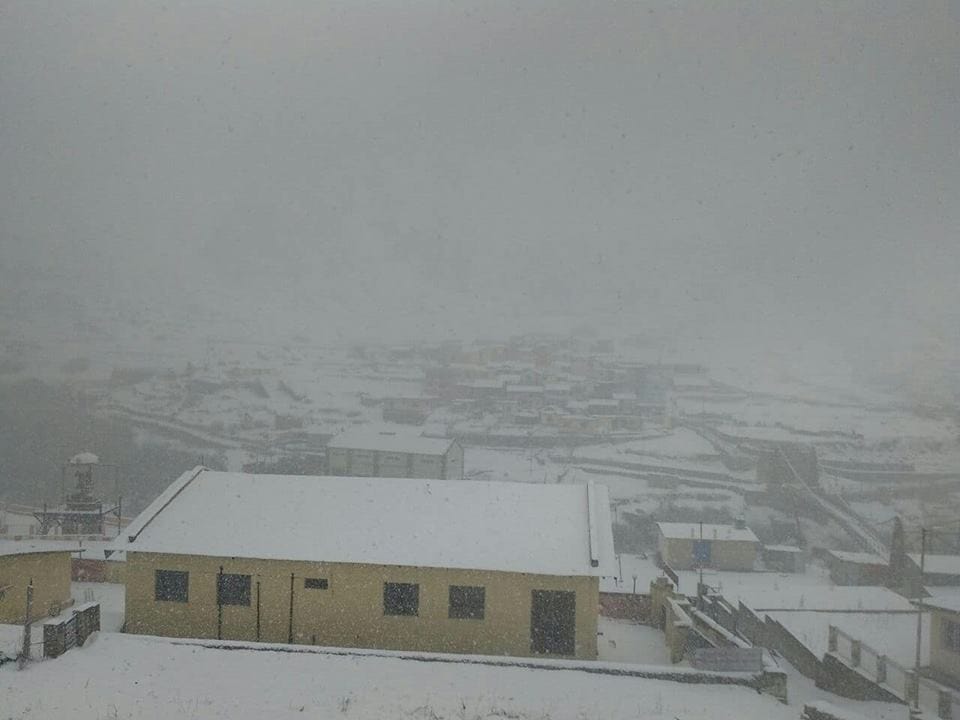 Snowfall photos in uttarakhand chardham