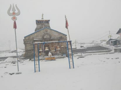 uttarakhand former cm harish rawat stuck in kedarnath