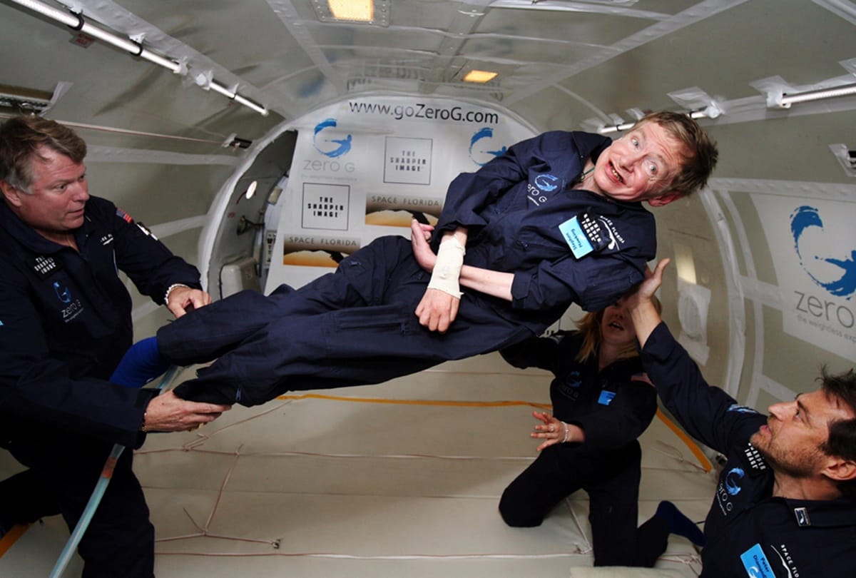 Stephen Hawking working on a mysterious project to talk with alien