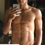 Ishaan Khatter shared his photo like shahid kapoor