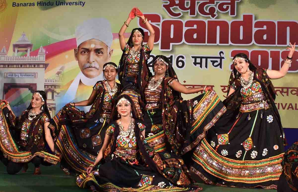 BHU spandan 2018 art and dance programme fourth day
