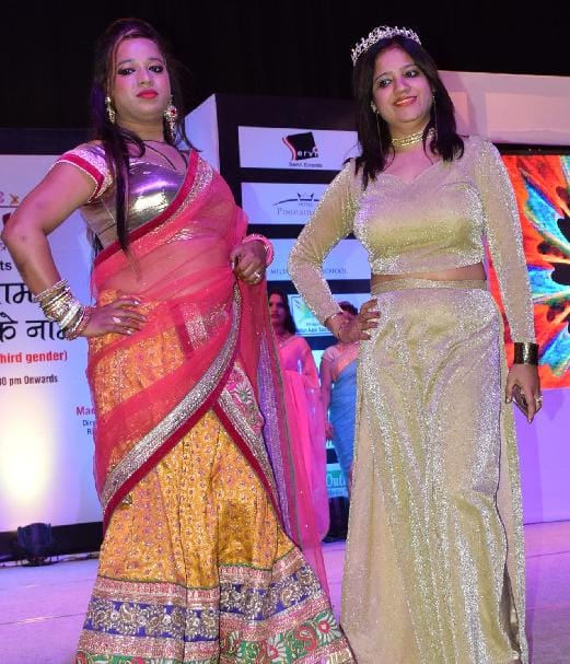 agra kinnar catwalk on the ramp 