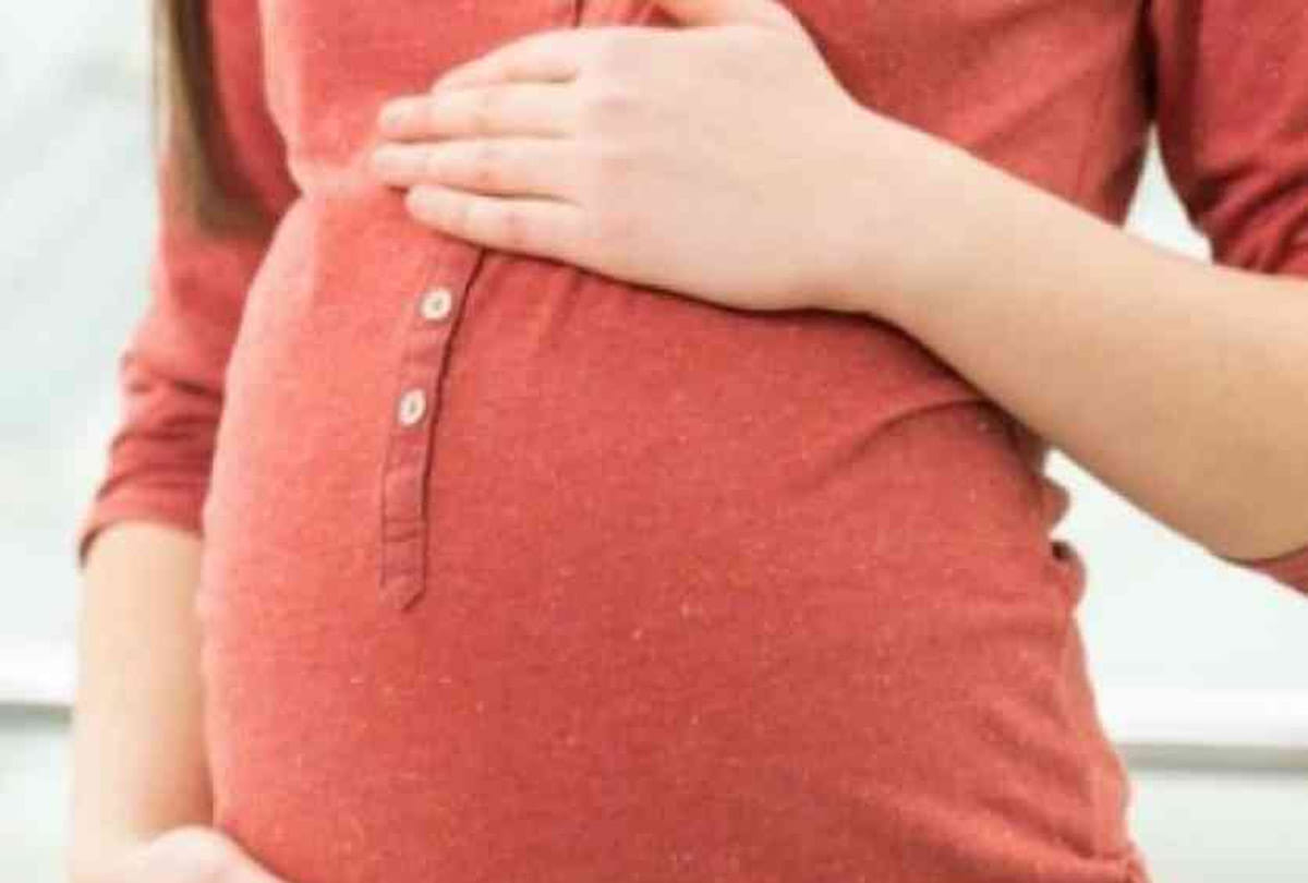 Woman's condition worsened during miscarriage and died