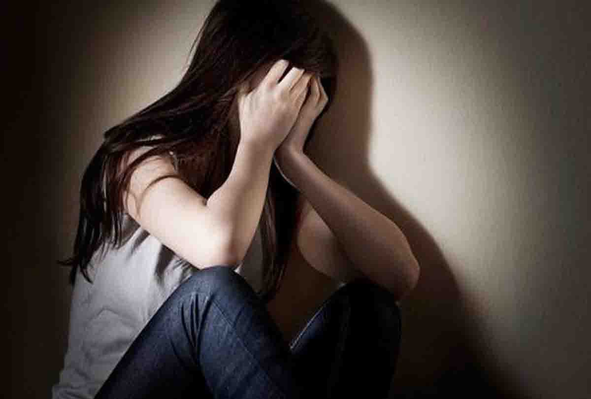 girl raped by uncle in up