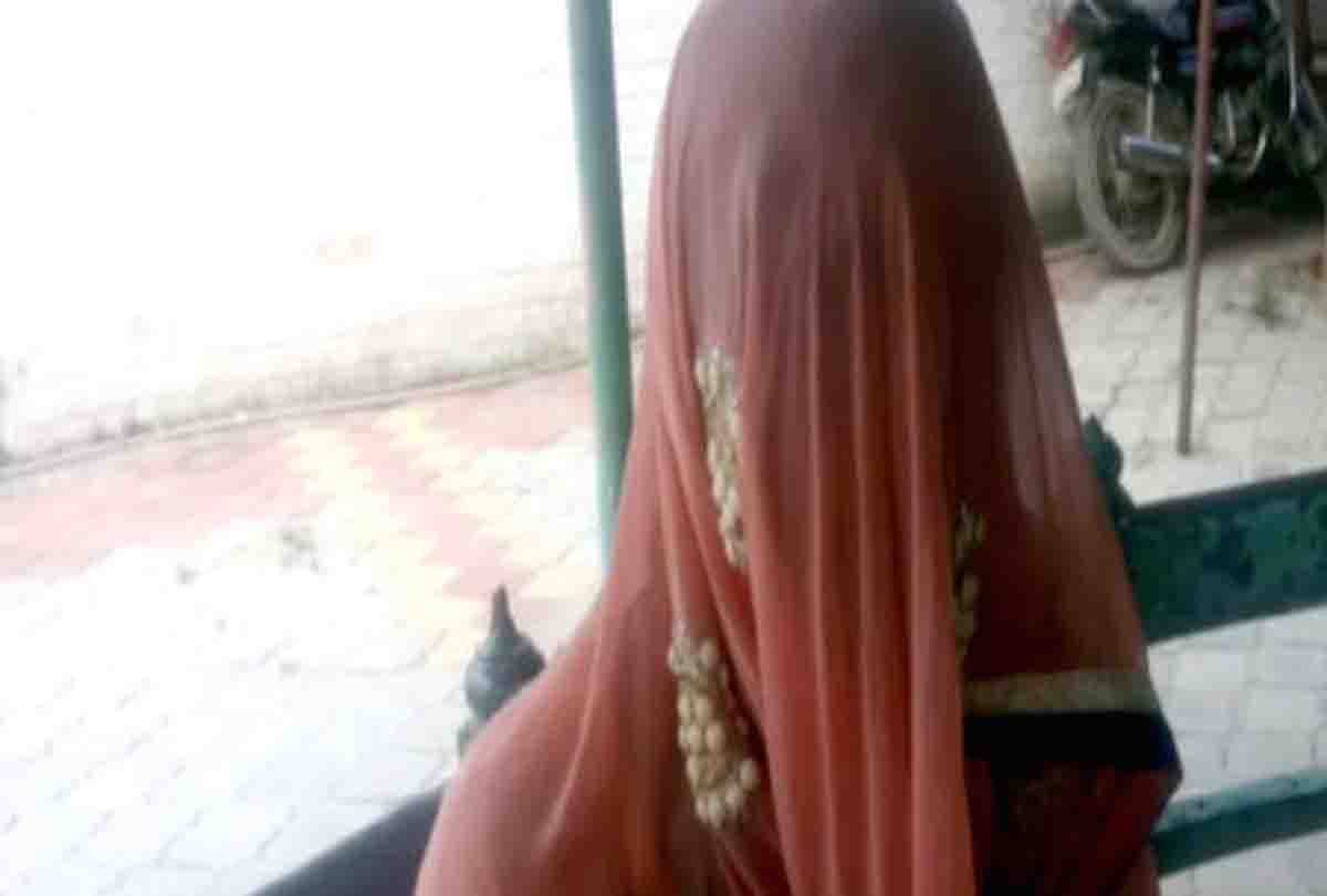 married woman gang raped in Hardoi