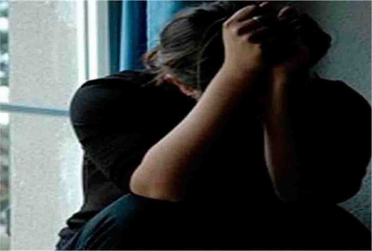 married woman gang raped in Hardoi