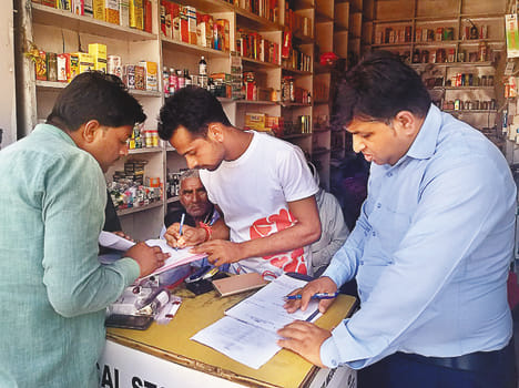 Two medical stores canceled license, three suspended