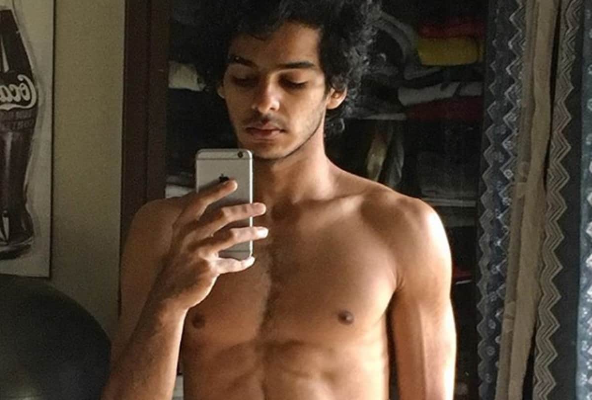 Ishaan Khatter shared his photo like shahid kapoor