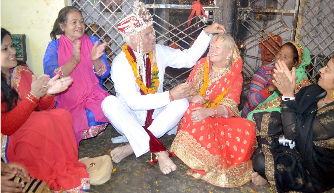 Unique Wedding Australian couple do marriage in india uttarakhand