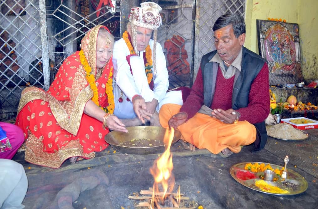 Foreigner love couple Unique Marriage in india year ender 2018