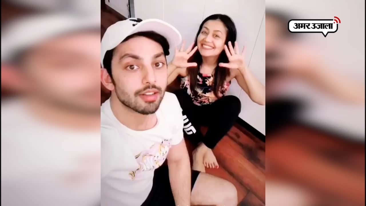 नेहा कक्कड़ 