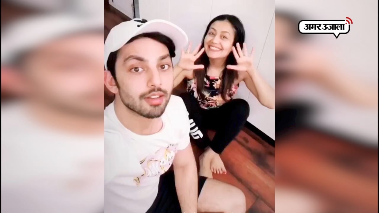 नेहा कक्कड़ 