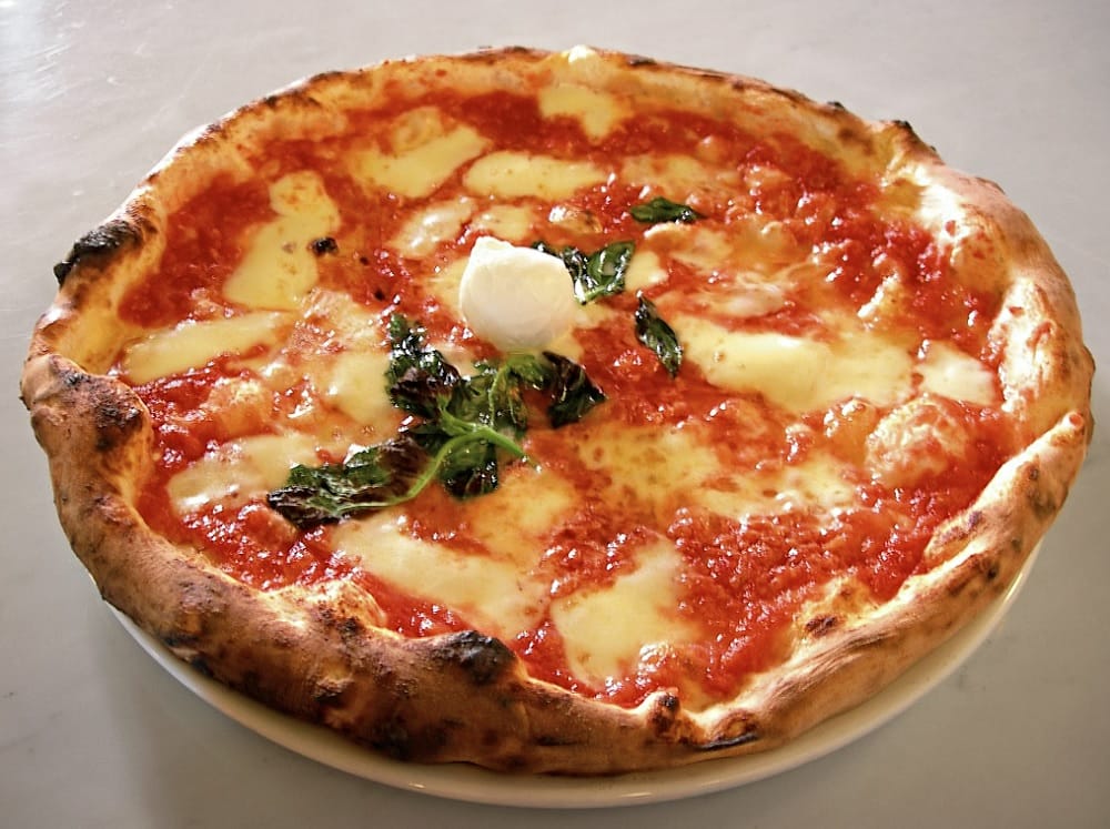 History pf Pizza: Margherita pizza was actually named after a queen