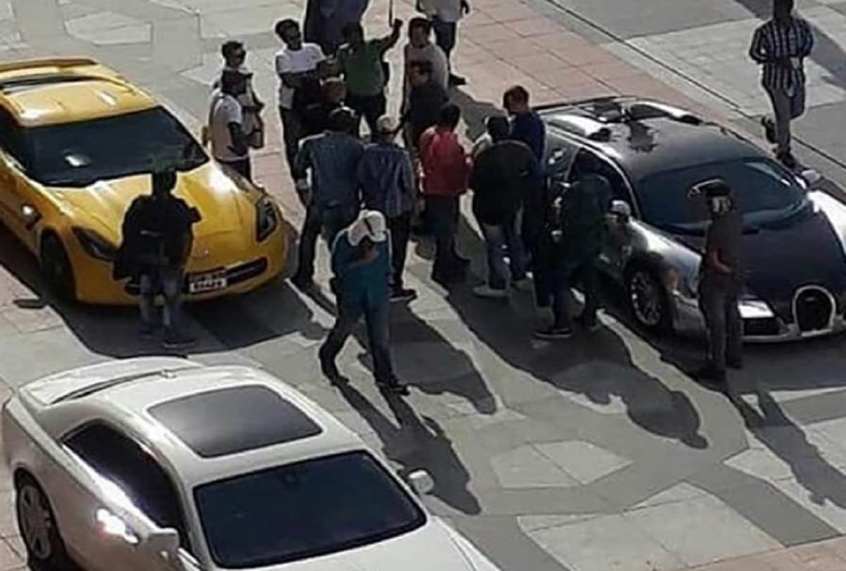 Race 3 set pictures leak Salman Khan spotted with many cars 