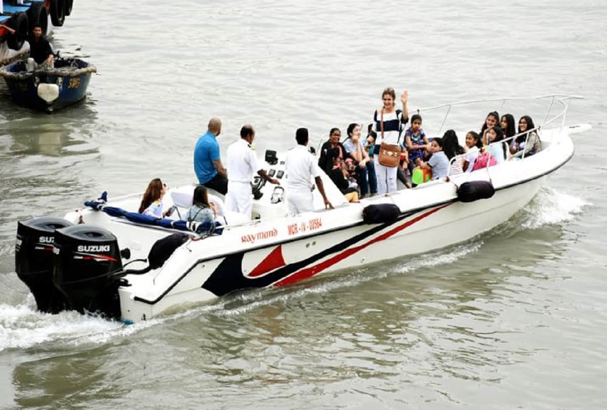 Raveena Tandon Daughter Rasha Is Teenager Now See Pictures Of Her Birthday Bash At Gateway Of India