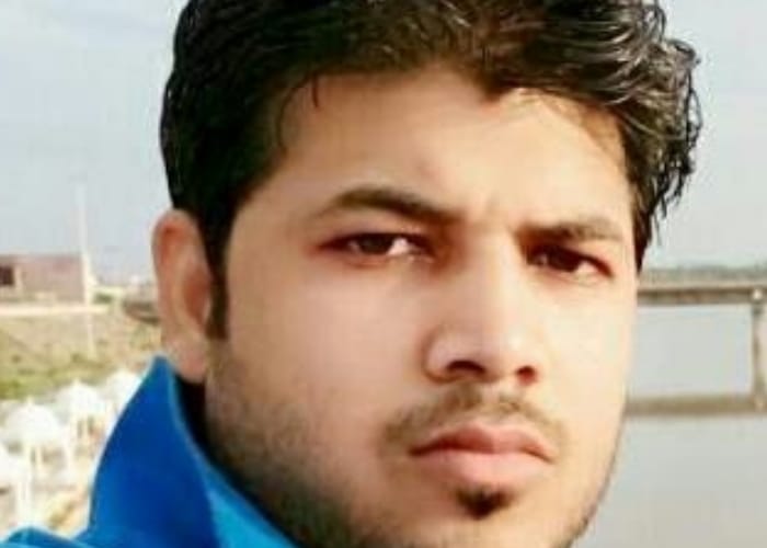 man commited sucide in lucknow