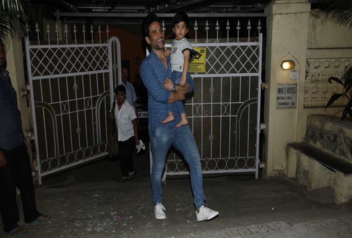 taimur ali khan and laksshya kapoor enjoy play date in Bandra