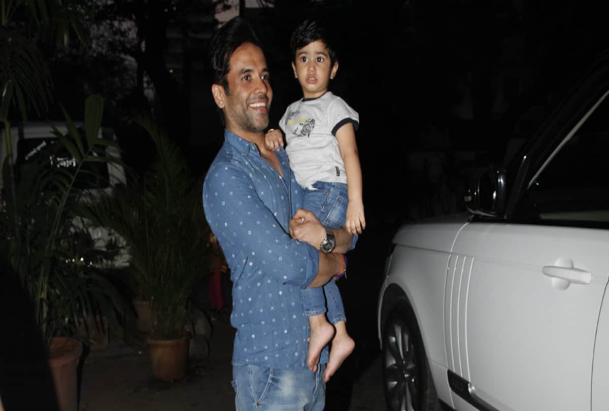 taimur ali khan and laksshya kapoor enjoy play date in Bandra
