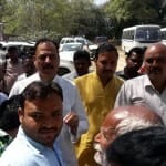 सत्यपाल सिंह राठौर समर्थकों के साथ