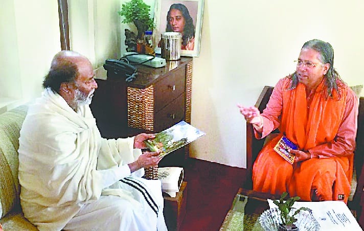Rajinikanth reached Yogoda Ashram under spiritual migration
